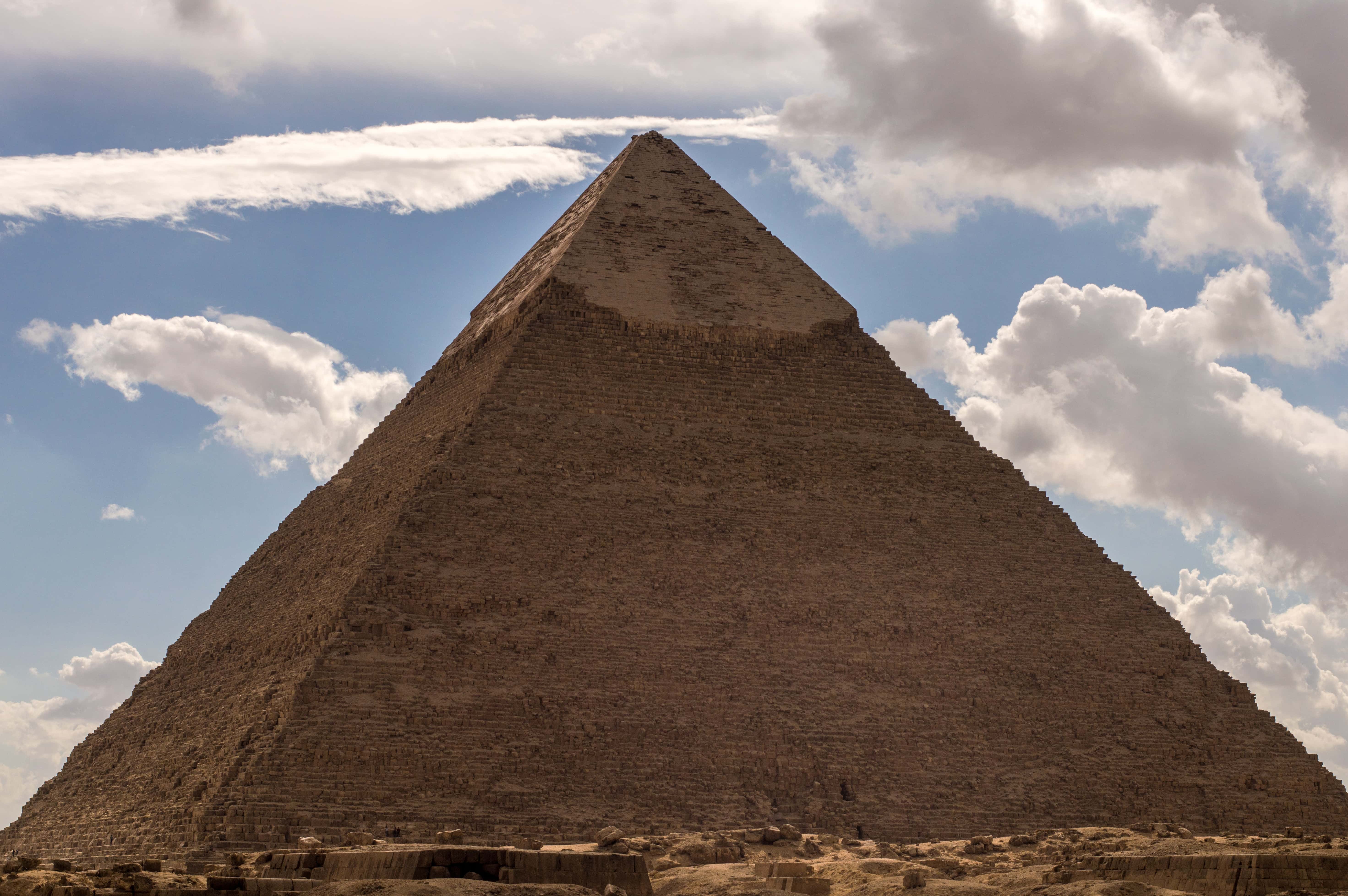 The Pyramids Of Giza Marvels Of Ancient Engineering And Architectural The Pyramids Of Giza Marvels Of Ancient Engineering And Architectural