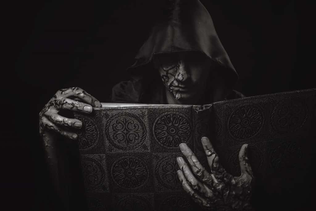 41 Dark Facts About Lord Voldemort, The Most Terrible Wizard In History