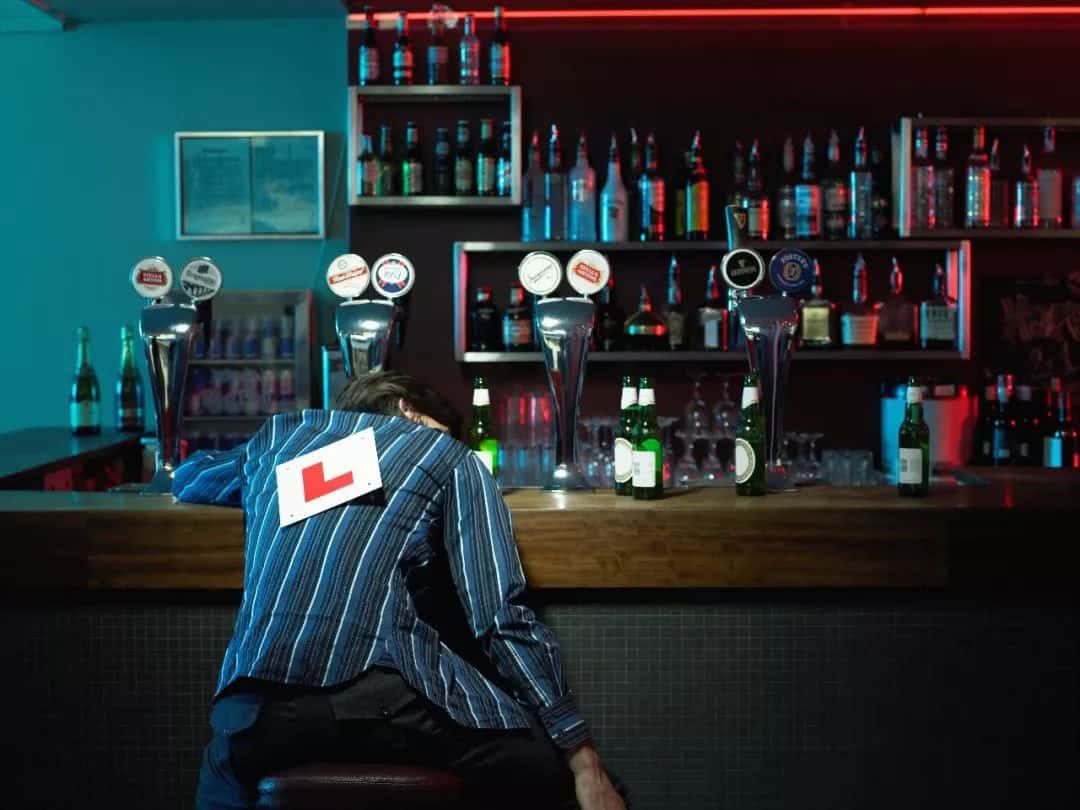 Bartender Confidential Bartenders Share Disgusting Stories From Behind