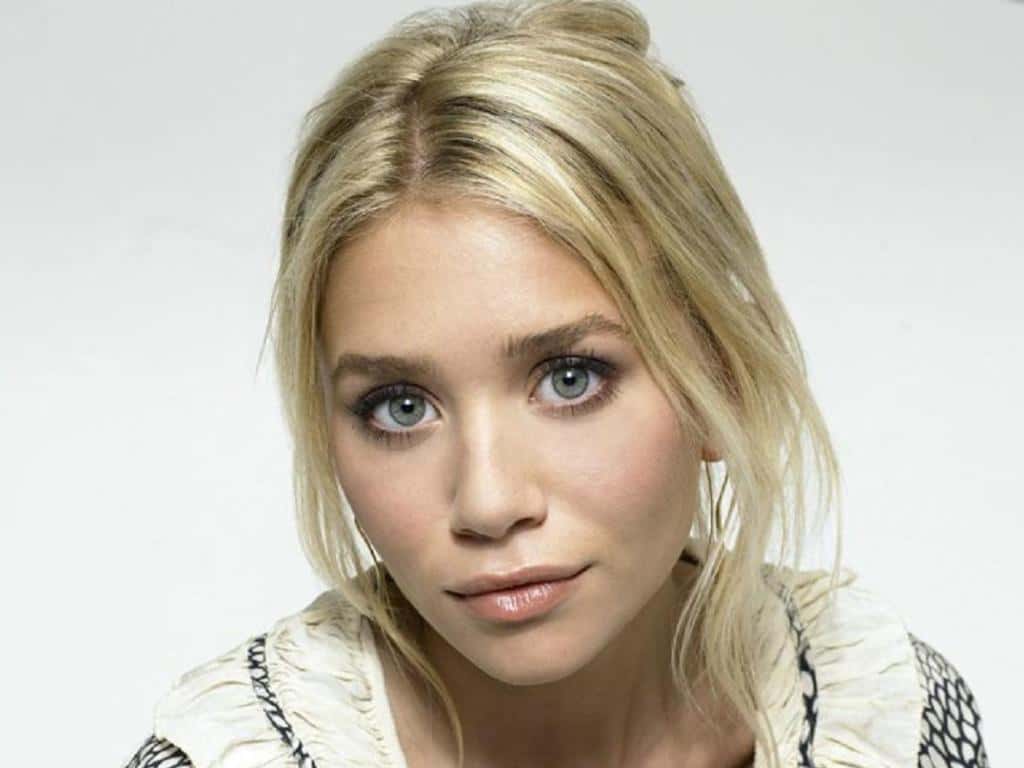 Mary-Kate and Ashley Olsen facts