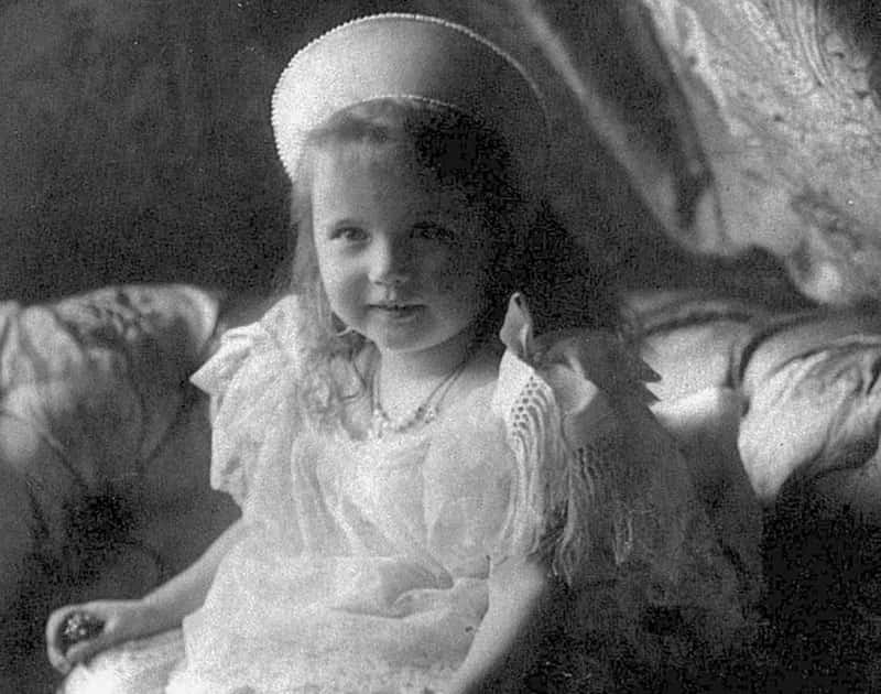 Tragic Facts About Anastasia Romanov, The Lost Princess