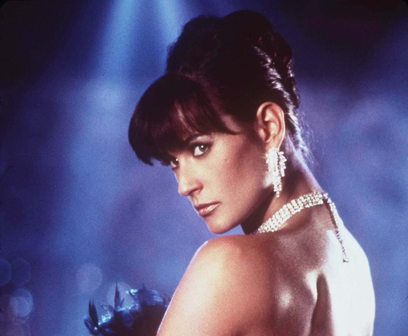 42 Sultry Facts About Demi Moore Hollywood S Brunette Bombshell