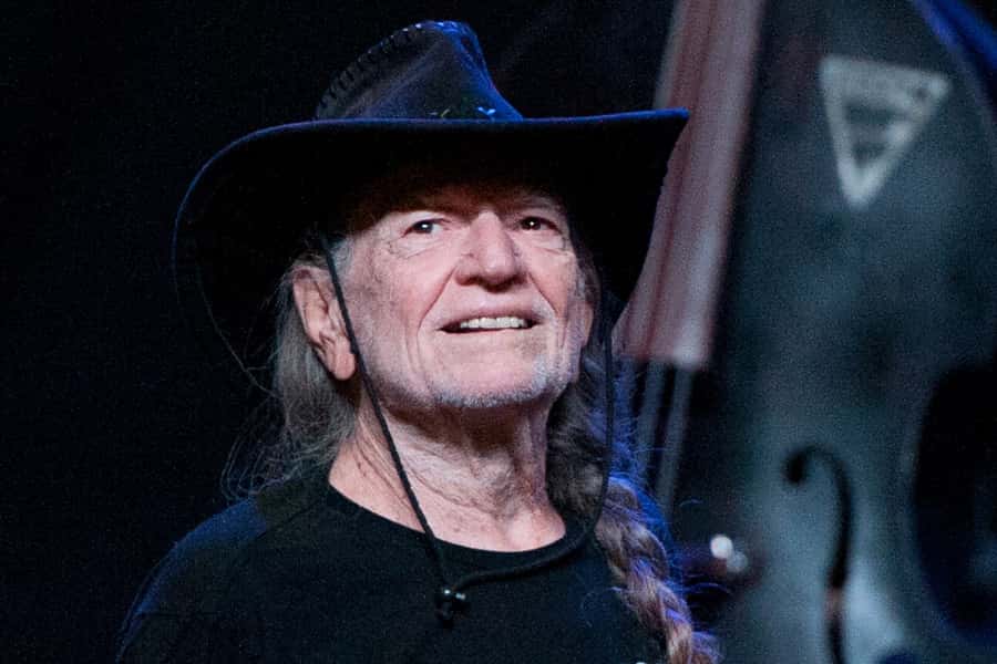 Willie Nelson Facts