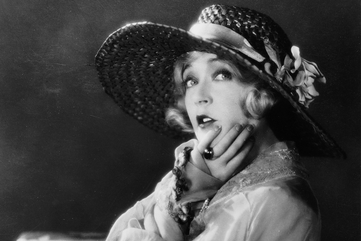 Mae Murray Facts